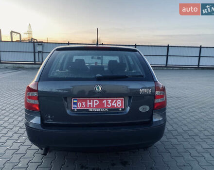 Сірий Шкода Октавія, об'ємом двигуна 1.6 л та пробігом 180 тис. км за 7300 $, фото 5 на Automoto.ua