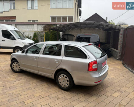 Серый Шкода Октавия, объемом двигателя 1.6 л и пробегом 205 тыс. км за 9600 $, фото 14 на Automoto.ua