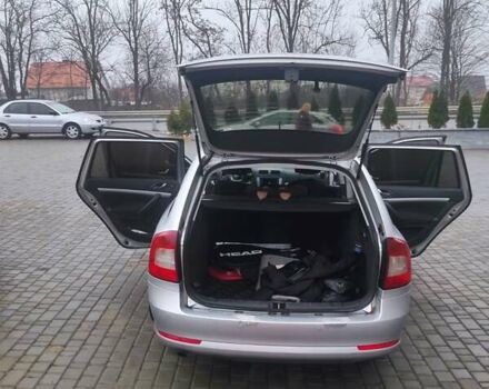 Серый Шкода Октавия, объемом двигателя 1.6 л и пробегом 358 тыс. км за 9000 $, фото 5 на Automoto.ua