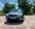 Серый Шкода Октавия, объемом двигателя 1.8 л и пробегом 228 тыс. км за 8100 $, фото 1 на Automoto.ua