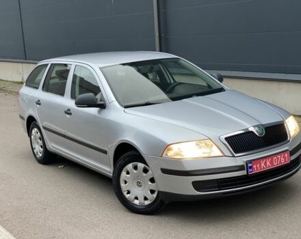 Шкода Октавия 2012 в Киеве на Automoto.ua Серый Шкода Октавия, объемом двигателя 1.6 л и пробегом 184 тыс. км за 6999 $, фото 2 на Automoto.ua