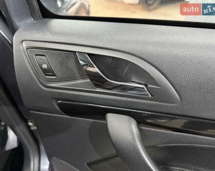 Сірий Шкода Октавія, об'ємом двигуна 2 л та пробігом 270 тис. км за 12000 $, фото 82 на Automoto.ua