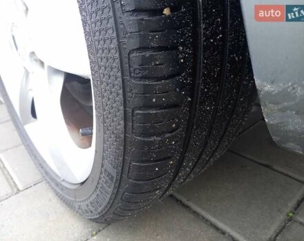 Сірий Шкода Октавія, об'ємом двигуна 1.6 л та пробігом 242 тис. км за 9750 $, фото 9 на Automoto.ua