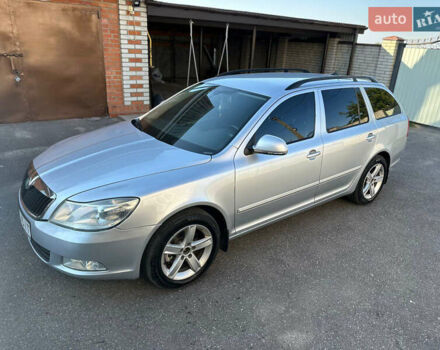 Шкода Октавия 2012 в Виннице на Automoto.ua Серый Шкода Октавия, объемом двигателя 1.6 л и пробегом 220 тыс. км за 8500 $, фото 19 на Automoto.ua
