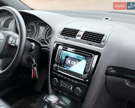 Сірий Шкода Октавія, об'ємом двигуна 1.97 л та пробігом 260 тис. км за 11000 $, фото 27 на Automoto.ua