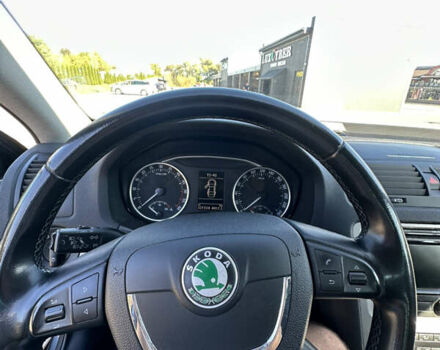 Серый Шкода Октавия, объемом двигателя 1.97 л и пробегом 321 тыс. км за 9500 $, фото 17 на Automoto.ua