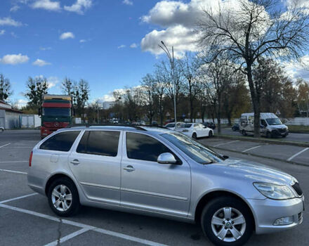 Серый Шкода Октавия, объемом двигателя 1.6 л и пробегом 280 тыс. км за 8300 $, фото 4 на Automoto.ua