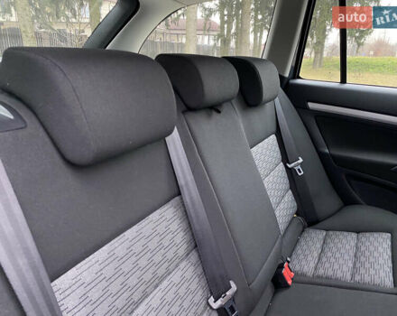 Сірий Шкода Октавія, об'ємом двигуна 1.4 л та пробігом 167 тис. км за 7500 $, фото 11 на Automoto.ua