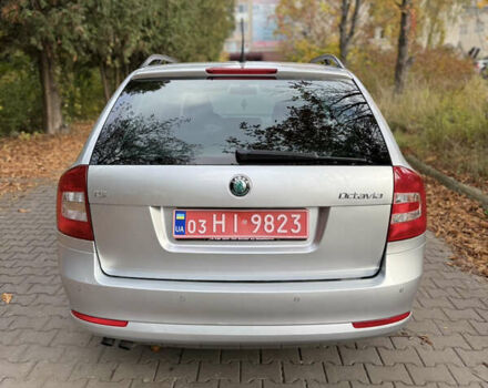 Серый Шкода Октавия, объемом двигателя 1.4 л и пробегом 194 тыс. км за 7600 $, фото 4 на Automoto.ua