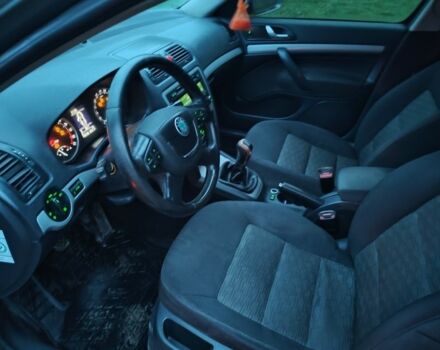 Серый Шкода Октавия, объемом двигателя 2 л и пробегом 243 тыс. км за 9800 $, фото 4 на Automoto.ua