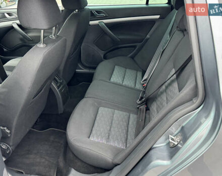 Серый Шкода Октавия, объемом двигателя 1.6 л и пробегом 213 тыс. км за 8750 $, фото 20 на Automoto.ua