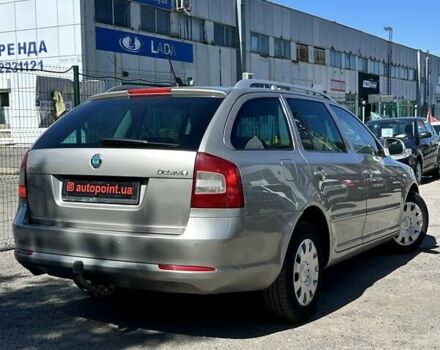 Серый Шкода Октавия, объемом двигателя 1.6 л и пробегом 366 тыс. км за 7600 $, фото 6 на Automoto.ua