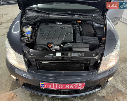 Сірий Шкода Октавія, об'ємом двигуна 2 л та пробігом 270 тис. км за 12000 $, фото 105 на Automoto.ua