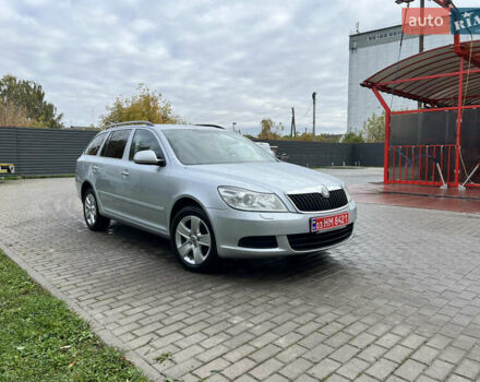Серый Шкода Октавия, объемом двигателя 1.6 л и пробегом 204 тыс. км за 8500 $, фото 1 на Automoto.ua