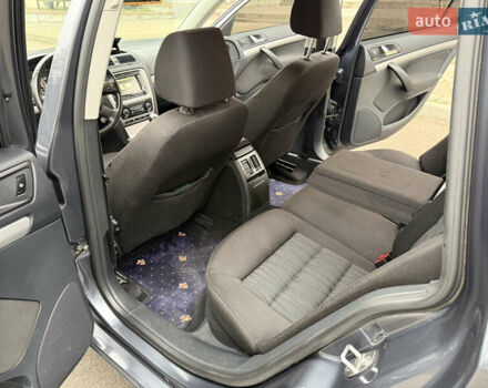 Сірий Шкода Октавія, об'ємом двигуна 1.6 л та пробігом 287 тис. км за 10000 $, фото 25 на Automoto.ua