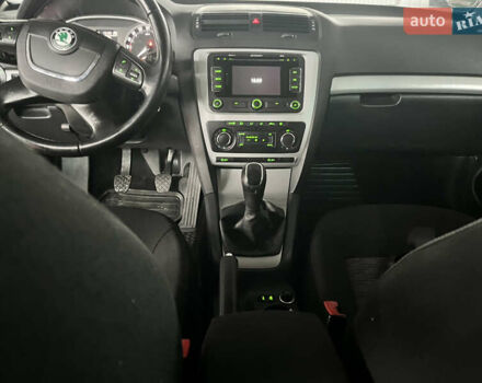 Сірий Шкода Октавія, об'ємом двигуна 1.6 л та пробігом 214 тис. км за 8999 $, фото 49 на Automoto.ua