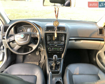 Серый Шкода Октавия, объемом двигателя 1.6 л и пробегом 297 тыс. км за 8300 $, фото 10 на Automoto.ua