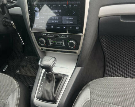 Серый Шкода Октавия, объемом двигателя 1.6 л и пробегом 312 тыс. км за 8300 $, фото 6 на Automoto.ua