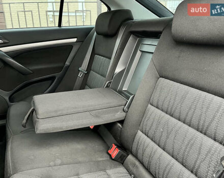 Серый Шкода Октавия, объемом двигателя 1.8 л и пробегом 280 тыс. км за 7900 $, фото 19 на Automoto.ua