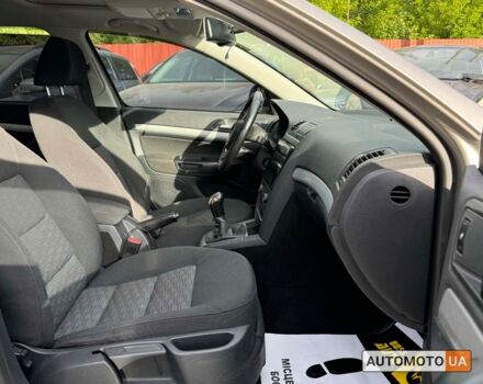 Серый Шкода Октавия, объемом двигателя 1.6 л и пробегом 267 тыс. км за 8550 $, фото 17 на Automoto.ua