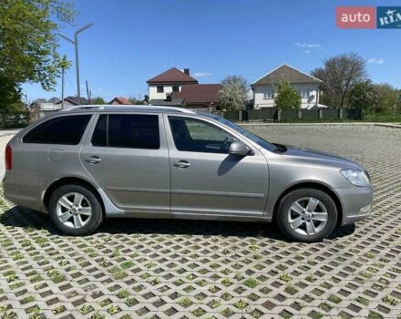 Серый Шкода Октавия, объемом двигателя 1.6 л и пробегом 360 тыс. км за 6500 $, фото 3 на Automoto.ua