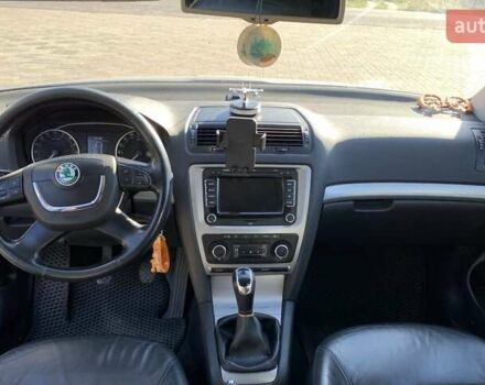 Серый Шкода Октавия, объемом двигателя 1.6 л и пробегом 280 тыс. км за 8200 $, фото 9 на Automoto.ua