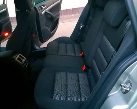 Серый Шкода Октавия, объемом двигателя 1.8 л и пробегом 176 тыс. км за 7600 $, фото 6 на Automoto.ua