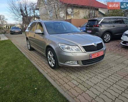 Шкода Октавия 2012 в Стрые на Automoto.ua Серый Шкода Октавия, объемом двигателя 1.2 л и пробегом 197 тыс. км за 7200 $, фото 13 на Automoto.ua