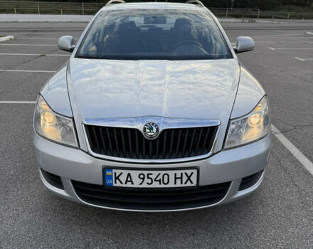Серый Шкода Октавия, объемом двигателя 1.6 л и пробегом 285 тыс. км за 9500 $, фото 4 на Automoto.ua