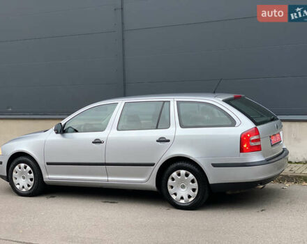 Серый Шкода Октавия, объемом двигателя 1.6 л и пробегом 184 тыс. км за 6999 $, фото 13 на Automoto.ua