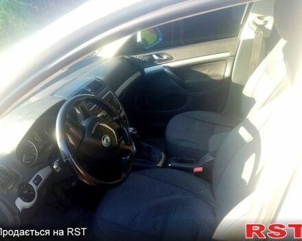 Серый Шкода Октавия, объемом двигателя 1.6 л и пробегом 39 тыс. км за 8000 $, фото 3 на Automoto.ua