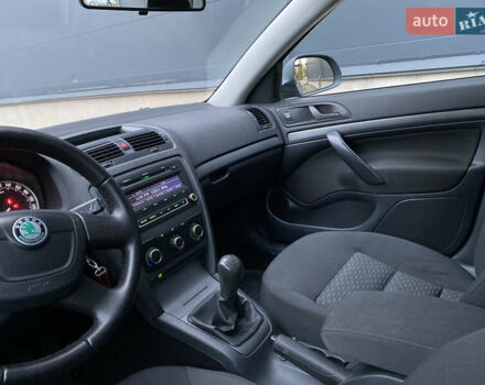 Серый Шкода Октавия, объемом двигателя 1.6 л и пробегом 184 тыс. км за 6999 $, фото 36 на Automoto.ua