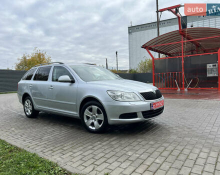 Серый Шкода Октавия, объемом двигателя 1.6 л и пробегом 204 тыс. км за 8500 $, фото 3 на Automoto.ua