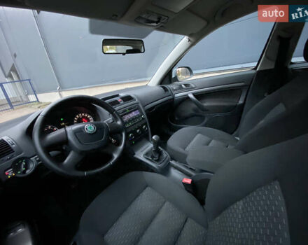 Серый Шкода Октавия, объемом двигателя 1.6 л и пробегом 184 тыс. км за 6999 $, фото 34 на Automoto.ua