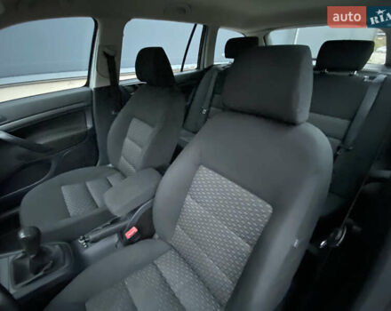 Серый Шкода Октавия, объемом двигателя 1.6 л и пробегом 184 тыс. км за 6999 $, фото 35 на Automoto.ua