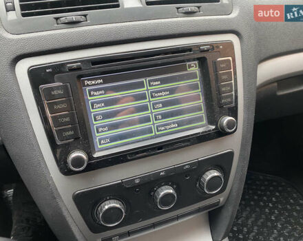 Серый Шкода Октавия, объемом двигателя 1.8 л и пробегом 175 тыс. км за 6000 $, фото 12 на Automoto.ua