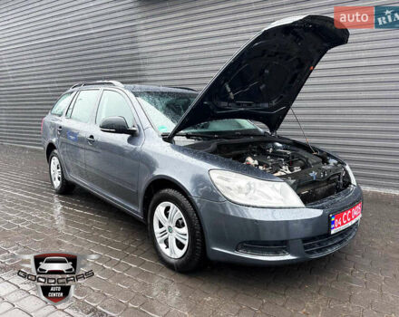 Серый Шкода Октавия, объемом двигателя 1.2 л и пробегом 220 тыс. км за 8000 $, фото 8 на Automoto.ua