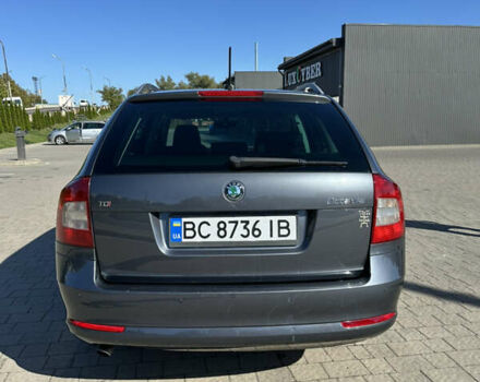 Серый Шкода Октавия, объемом двигателя 1.97 л и пробегом 321 тыс. км за 9500 $, фото 4 на Automoto.ua