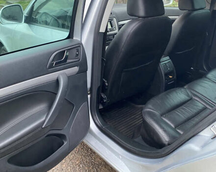 Серый Шкода Октавия, объемом двигателя 1.6 л и пробегом 230 тыс. км за 8400 $, фото 11 на Automoto.ua