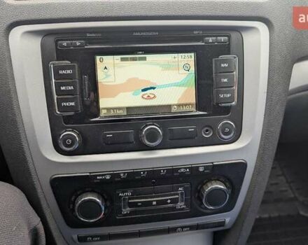 Сірий Шкода Октавія, об'ємом двигуна 1.6 л та пробігом 224 тис. км за 7800 $, фото 17 на Automoto.ua