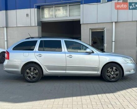 Серый Шкода Октавия, объемом двигателя 1.6 л и пробегом 227 тыс. км за 8990 $, фото 5 на Automoto.ua