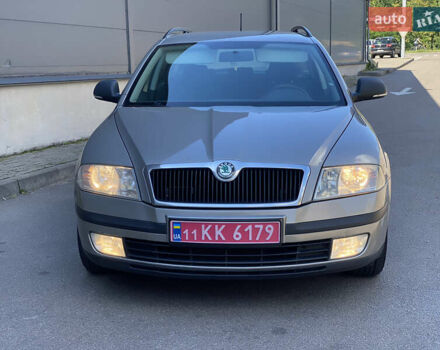 Серый Шкода Октавия, объемом двигателя 1.6 л и пробегом 215 тыс. км за 7500 $, фото 6 на Automoto.ua