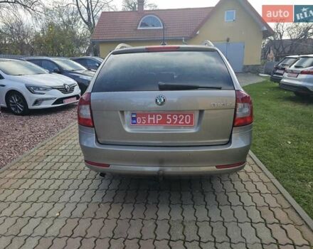 Шкода Октавия 2012 в Стрые на Automoto.ua Серый Шкода Октавия, объемом двигателя 1.2 л и пробегом 197 тыс. км за 7200 $, фото 3 на Automoto.ua