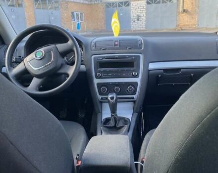 Серый Шкода Октавия, объемом двигателя 1.6 л и пробегом 250 тыс. км за 9200 $, фото 8 на Automoto.ua