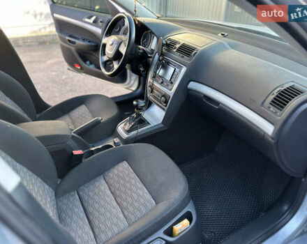 Шкода Октавия 2012 в Виннице на Automoto.ua Серый Шкода Октавия, объемом двигателя 1.6 л и пробегом 220 тыс. км за 8500 $, фото 22 на Automoto.ua