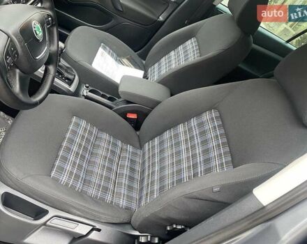 Серый Шкода Октавия, объемом двигателя 1.6 л и пробегом 247 тыс. км за 8499 $, фото 4 на Automoto.ua