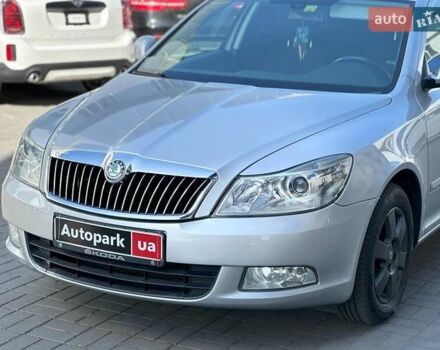 Серый Шкода Октавия, объемом двигателя 1.6 л и пробегом 227 тыс. км за 8990 $, фото 4 на Automoto.ua