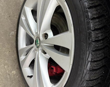 Сірий Шкода Октавія, об'ємом двигуна 2 л та пробігом 270 тис. км за 12000 $, фото 97 на Automoto.ua