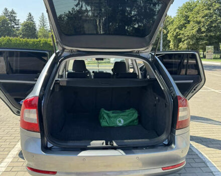 Серый Шкода Октавия, объемом двигателя 1.6 л и пробегом 245 тыс. км за 8300 $, фото 8 на Automoto.ua