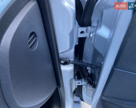 Серый Шкода Октавия, объемом двигателя 1.6 л и пробегом 225 тыс. км за 7999 $, фото 65 на Automoto.ua